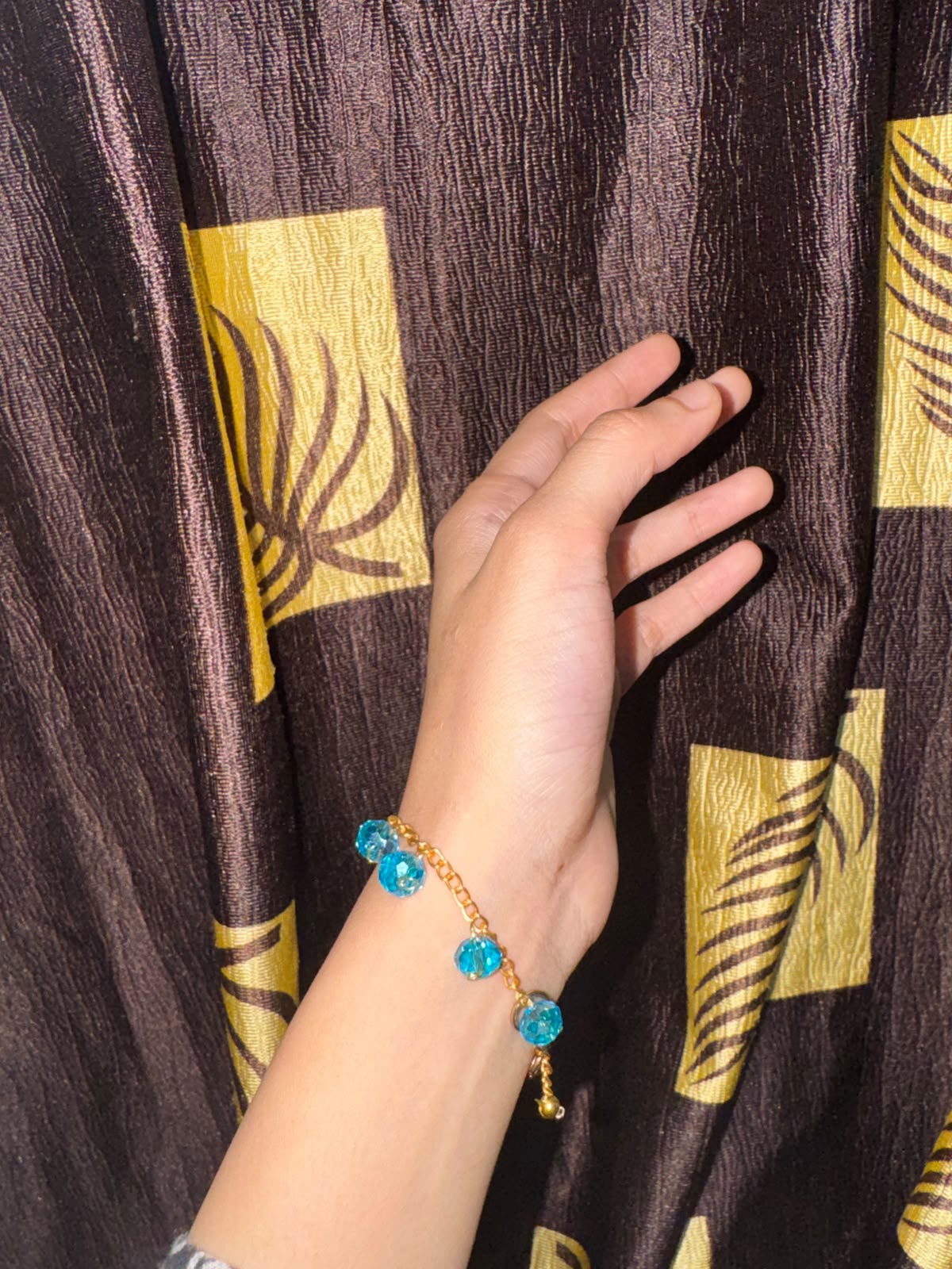 𝑂𝑐𝑒𝑎𝑛 𝑏𝑙𝑜𝑜𝑚 𝑏𝑟𝑎𝑐𝑒𝑙𝑒𝑡
